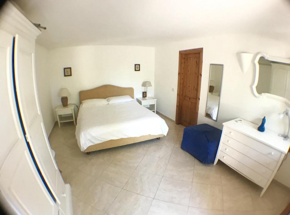 Porto Istana Beach House Olbia Exteriör bild